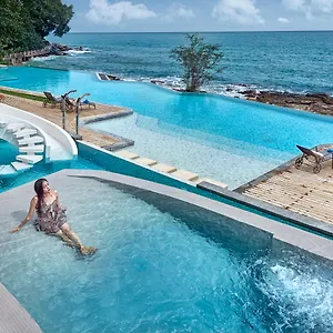 Hotel Independence &, Sihanoukville